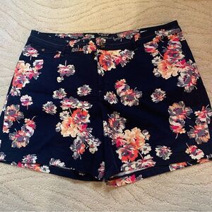 Lee Natural Fit Cotton Floral Pink and Blue Shorts